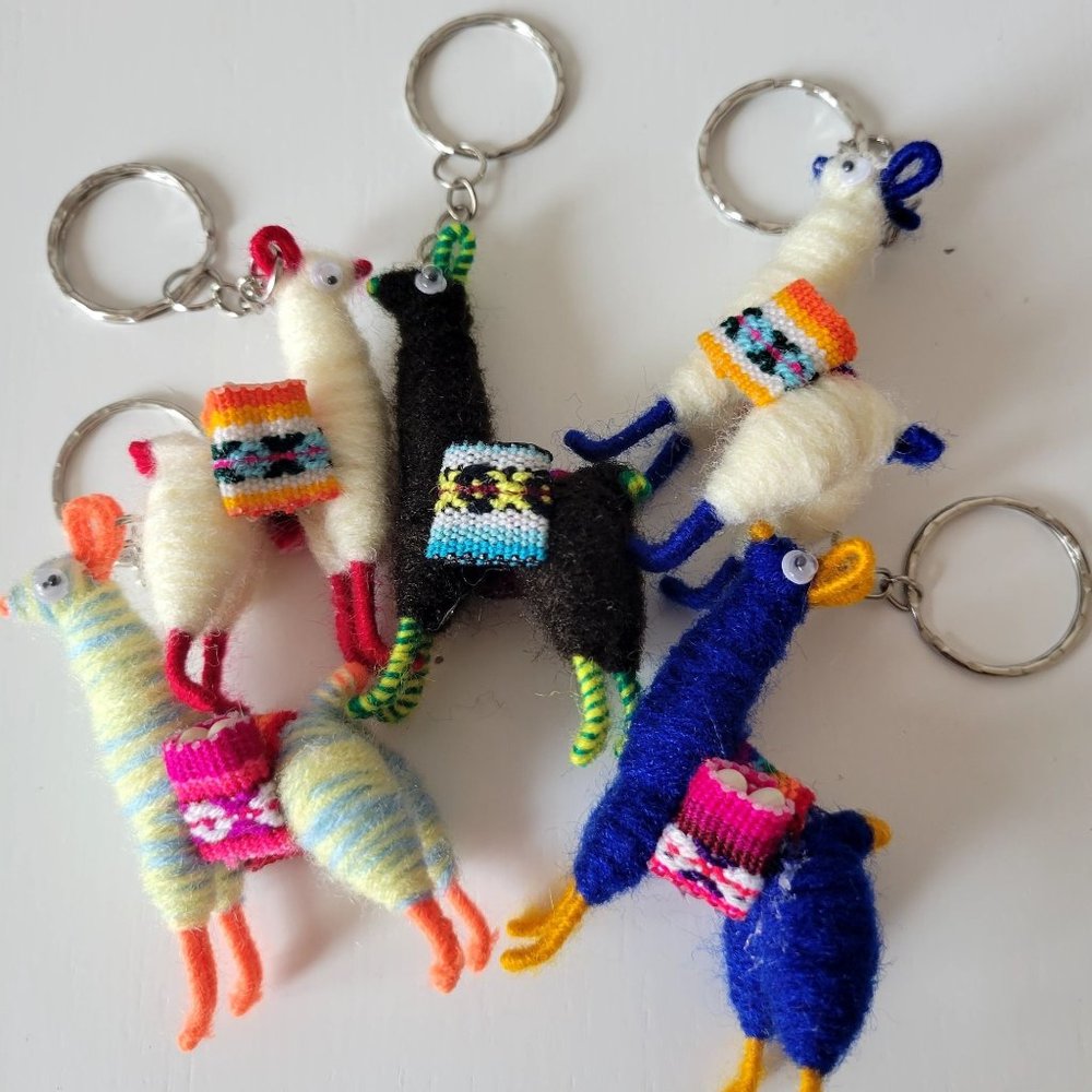 Llama keychain handmade in Peru, Llama Alpaca Keychain, llama purse charm, Keych